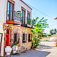 Carnaby Küçükköy 
